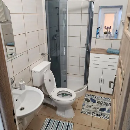 Duzy Dom Zalesie 100m Od Plazy * ويلكاسي