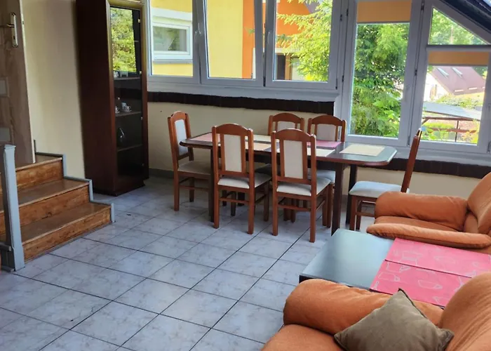 Duzy Dom Zalesie 100m Od Plazy *